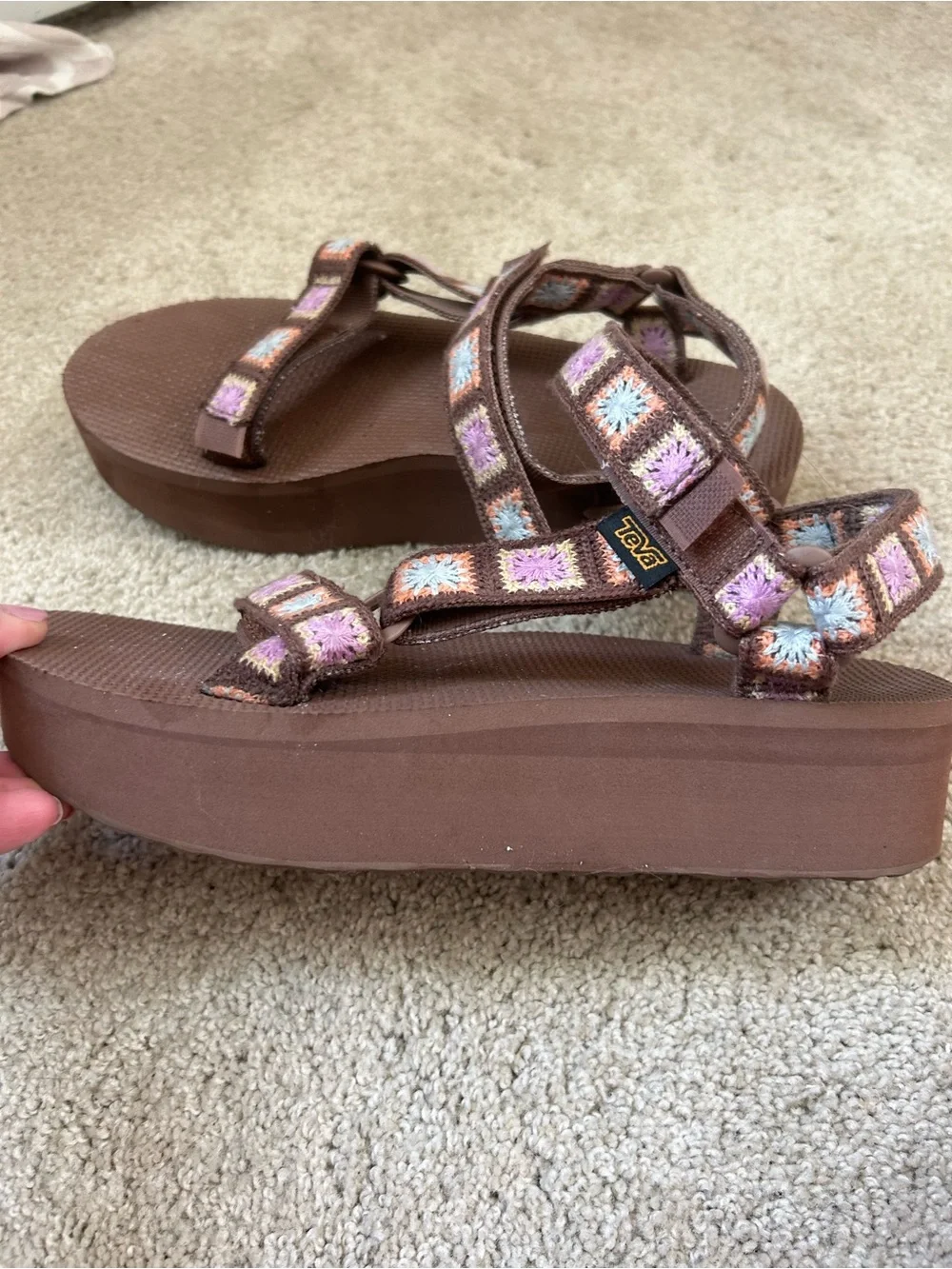TEVA UNWIND FLATFORM UNIVERSAL CROCHET PLATFORM SANDALS, US 9